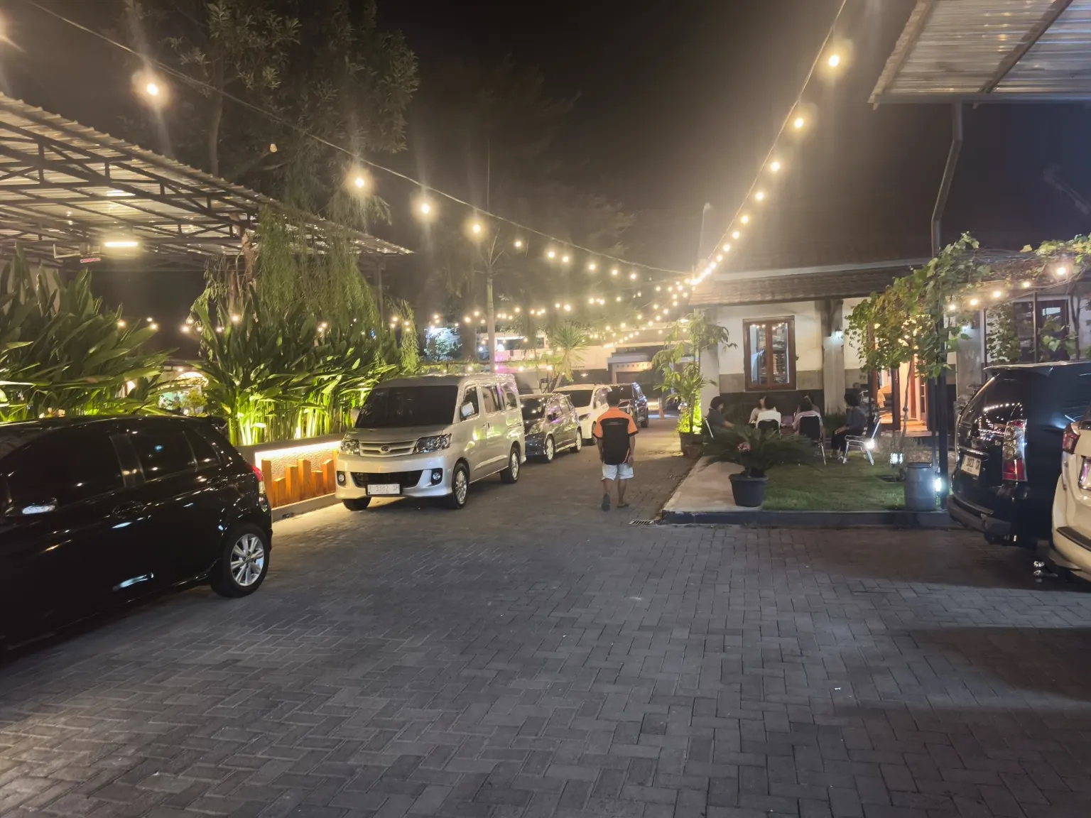 Kumala malam hari